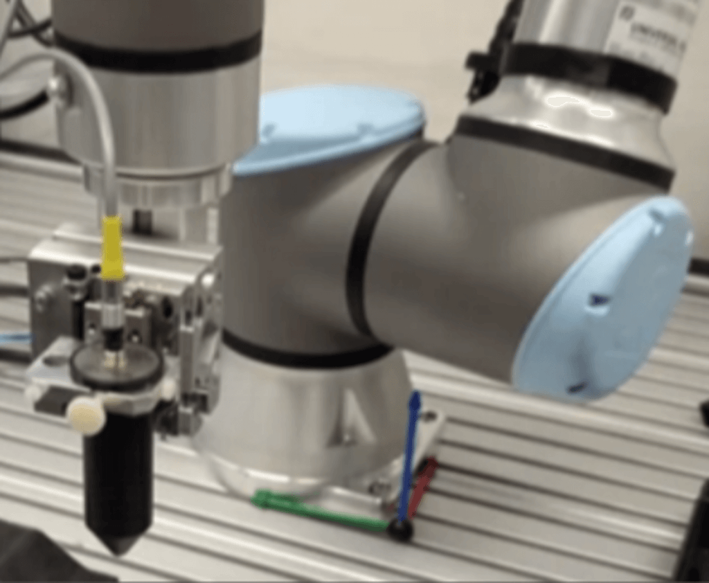 Eddy current sensor EddyCus inline RM Rob to measure gaps or deformations at 3D carbon fiber models